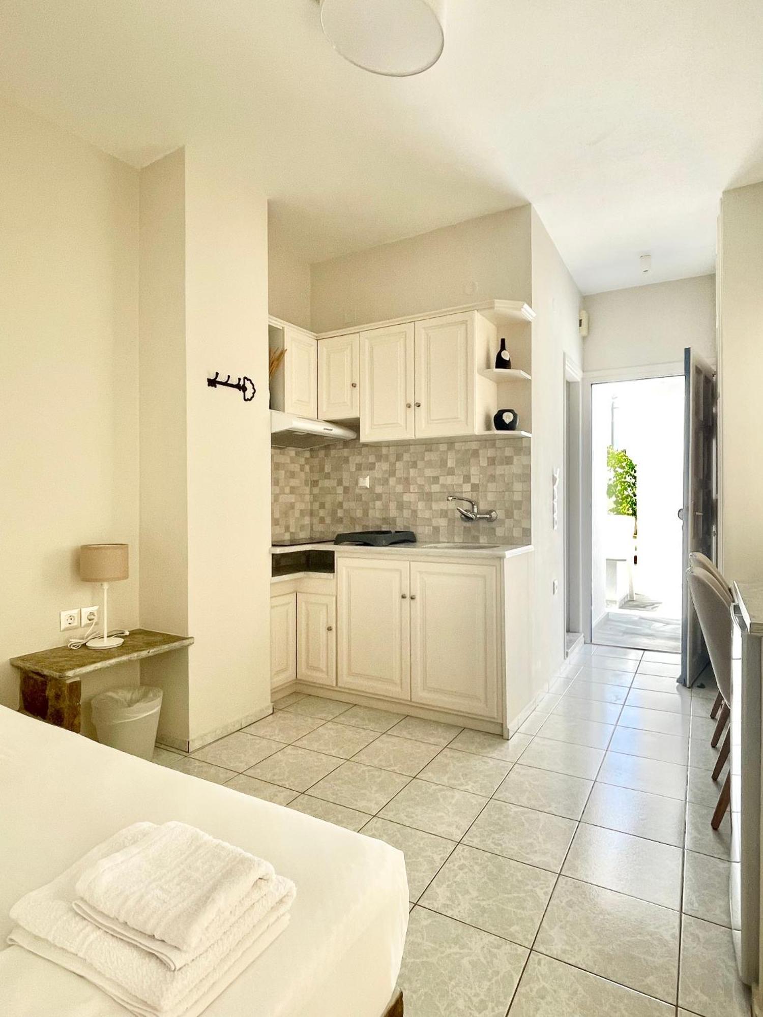 Manto Apartments Tinos Exterior photo