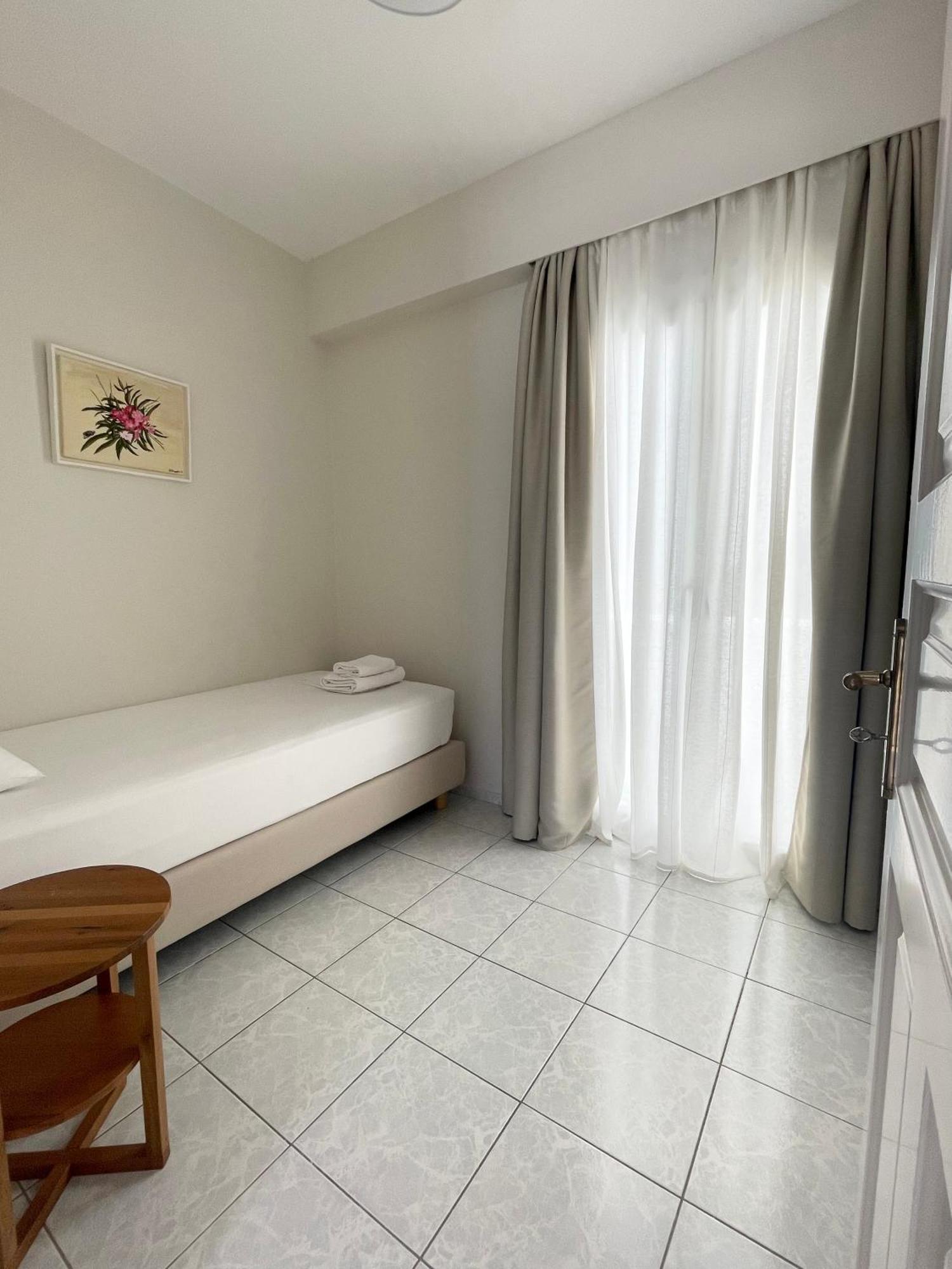 Manto Apartments Tinos Exterior photo